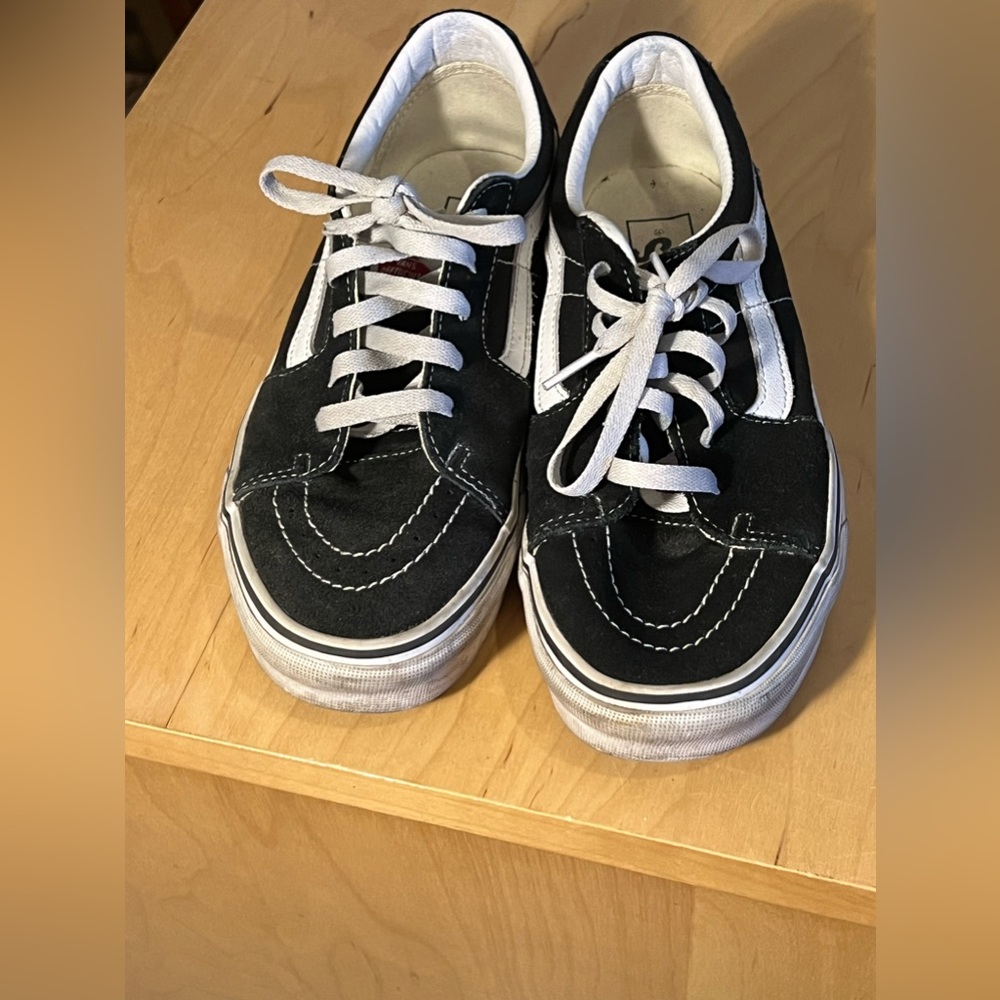 Vans low tops